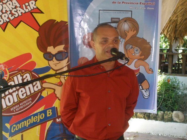 Vladimir Frías Presidente de la Academía de Baloncesto de Espaillat